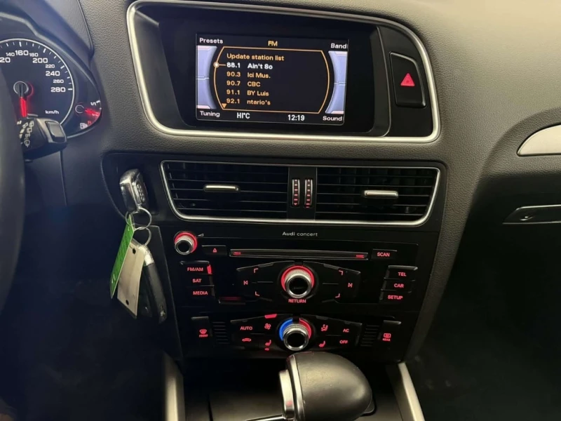 Audi Q5 * 2.0T Premium, Hybrid Prestige, TDI Premium Plus , снимка 11 - Автомобили и джипове - 53258435