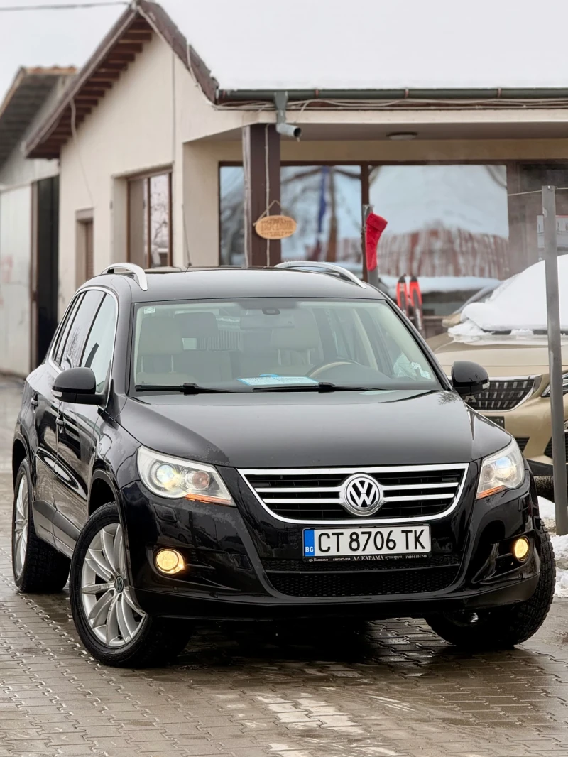 VW Tiguan 2.0* 4x4* Обслужена* Топ* Нови гуми* Бартер* Реалн, снимка 3 - Автомобили и джипове - 53377377