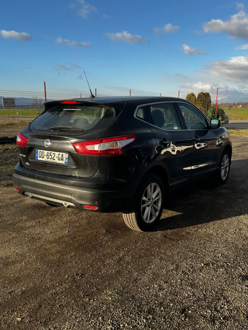 Nissan Qashqai, снимка 4 - Автомобили и джипове - 53463580
