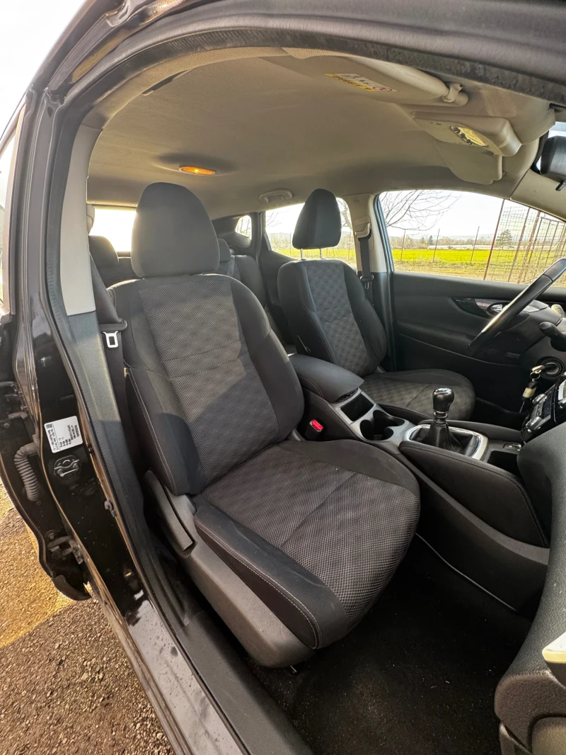 Nissan Qashqai, снимка 7 - Автомобили и джипове - 53463580