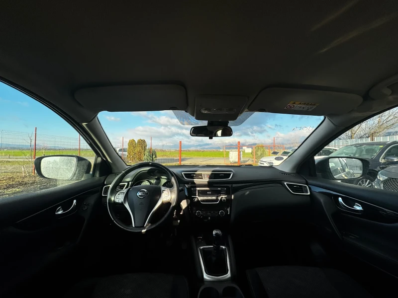 Nissan Qashqai, снимка 9 - Автомобили и джипове - 53463580