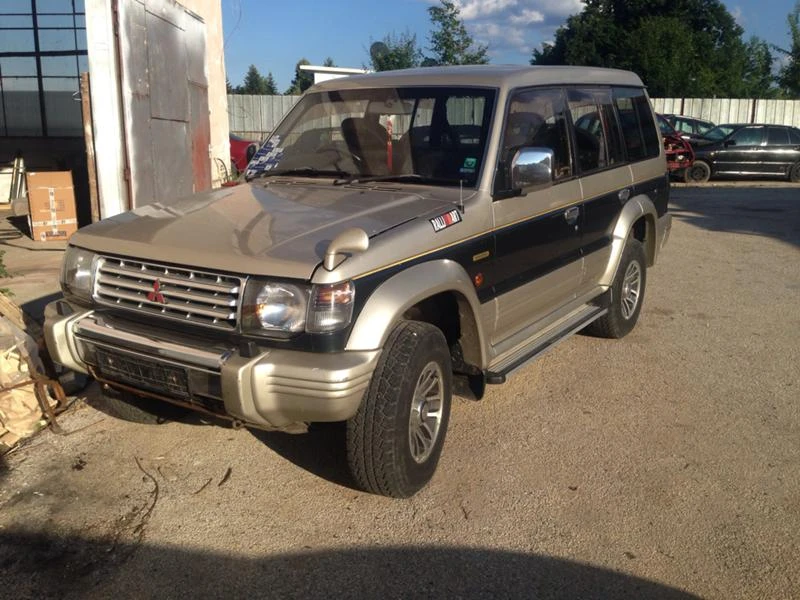 Mitsubishi Pajero, снимка 1 - Автомобили и джипове - 11257757