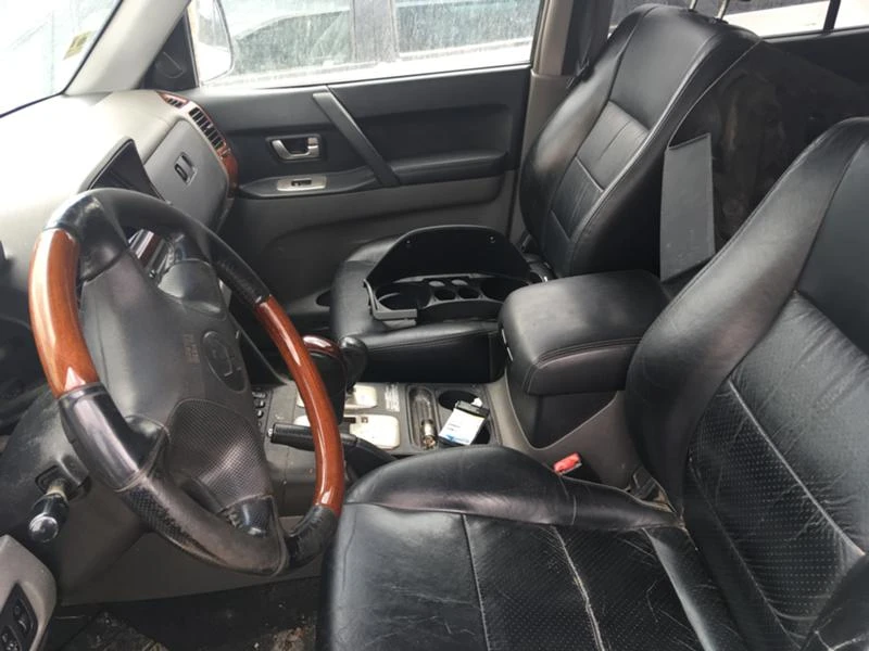 Mitsubishi Pajero 3.2did, снимка 4 - Автомобили и джипове - 21365135