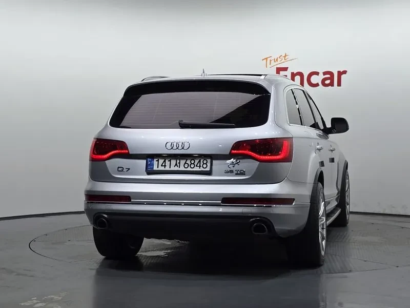 Audi Q7 3.0 TDI Quattro - САМО 30% АВАНС, снимка 8 - Автомобили и джипове - 55951553
