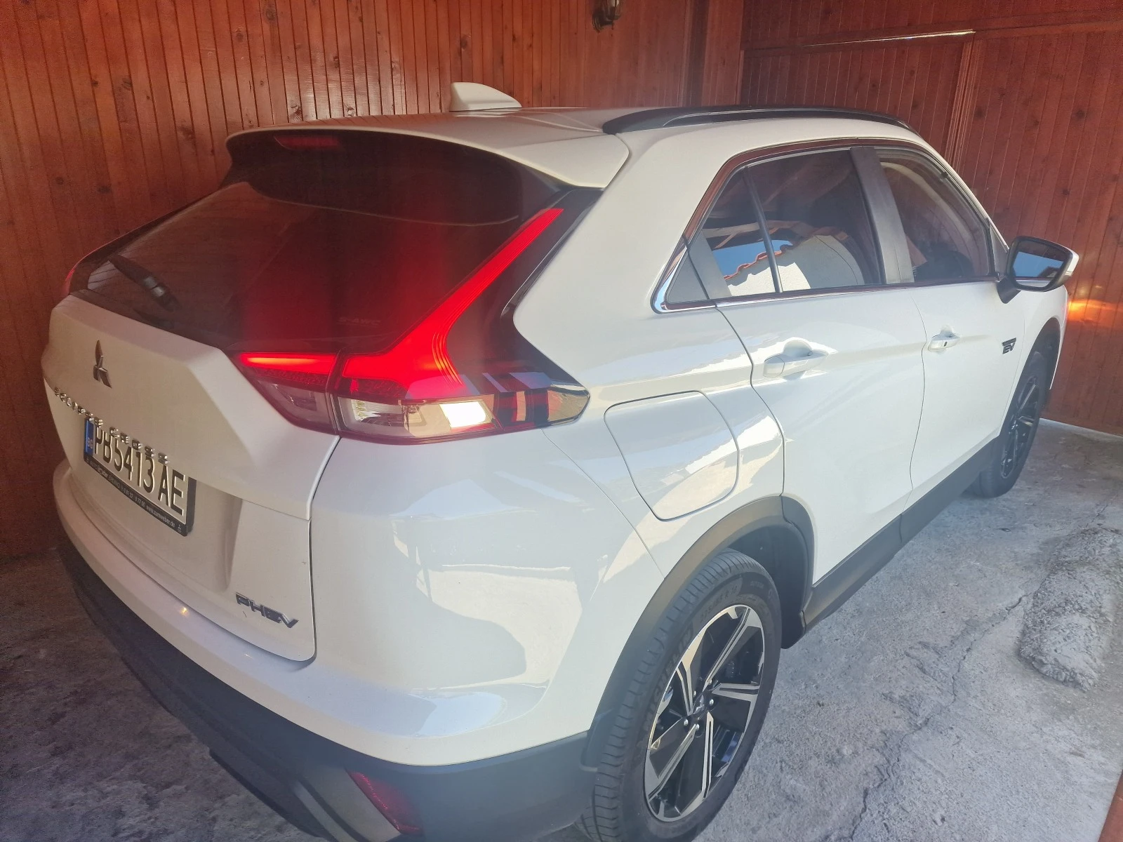 Mitsubishi Eclipse Cross  2.4 PLUG-IN/BASIS - изображение 4