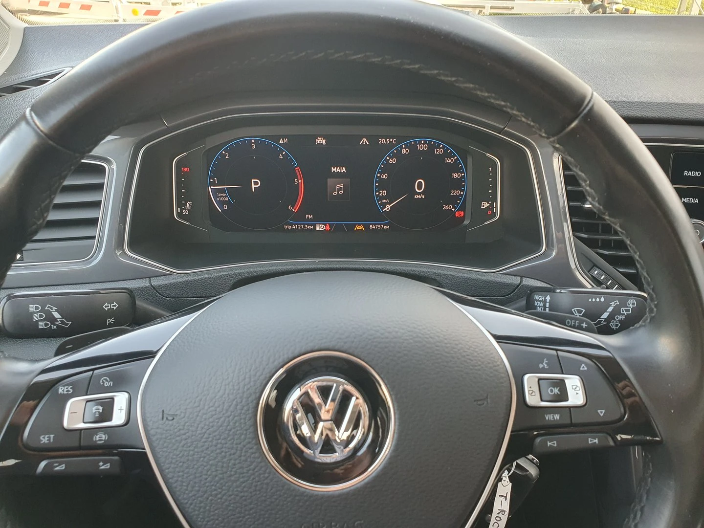 VW T-Roc VW T- Roc Life 2.0 TDI SCR DSG - изображение 7