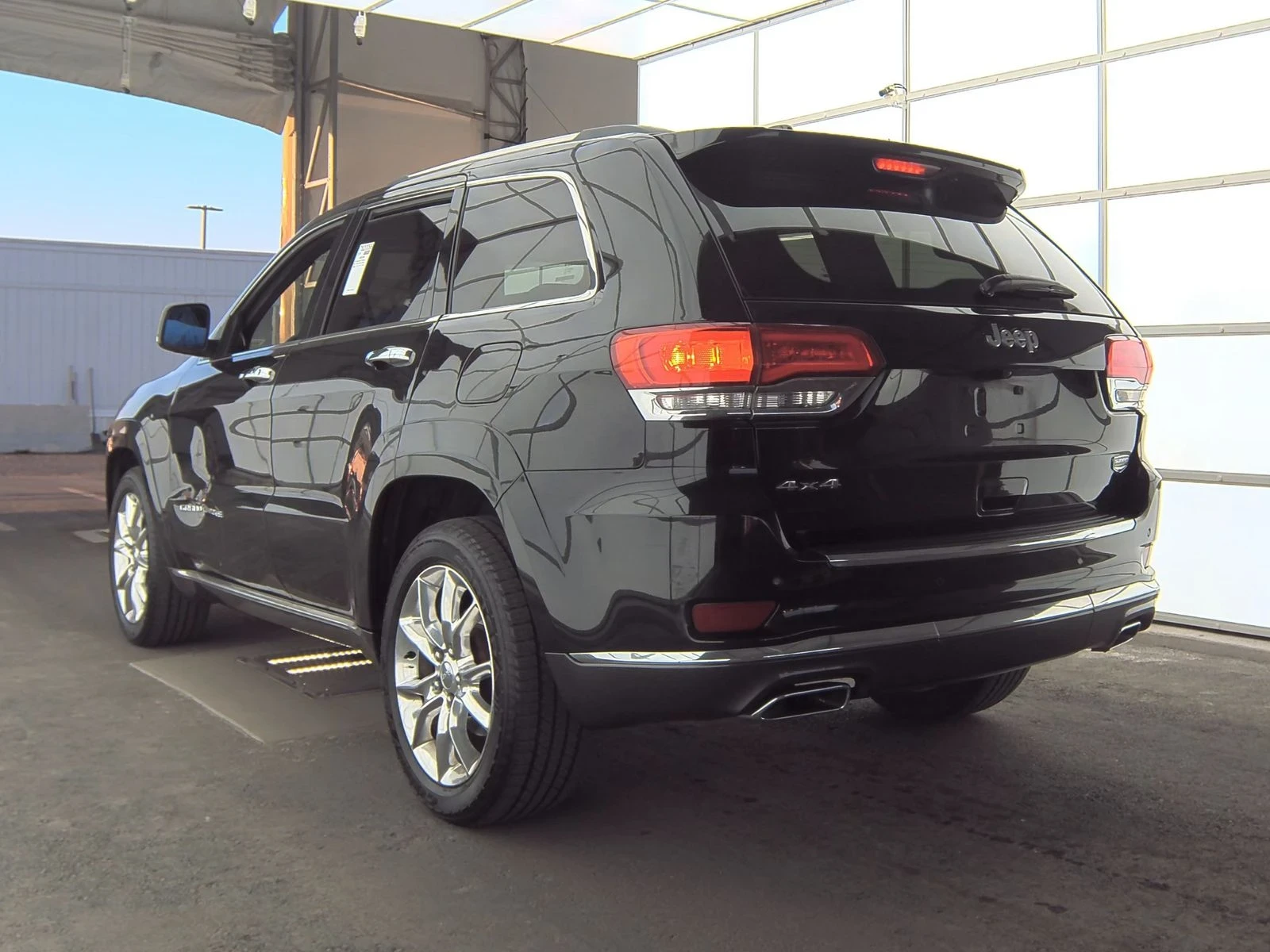 Jeep Grand cherokee  - изображение 4