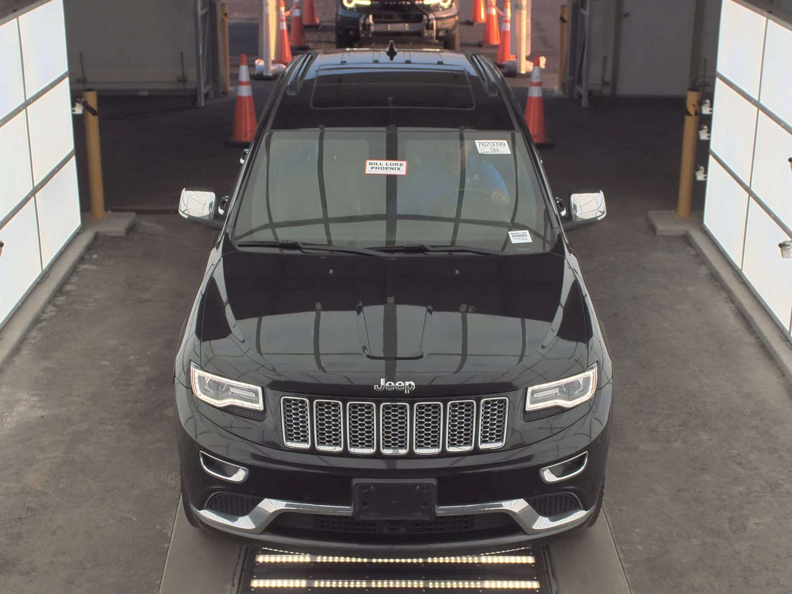 Jeep Grand cherokee  - изображение 2