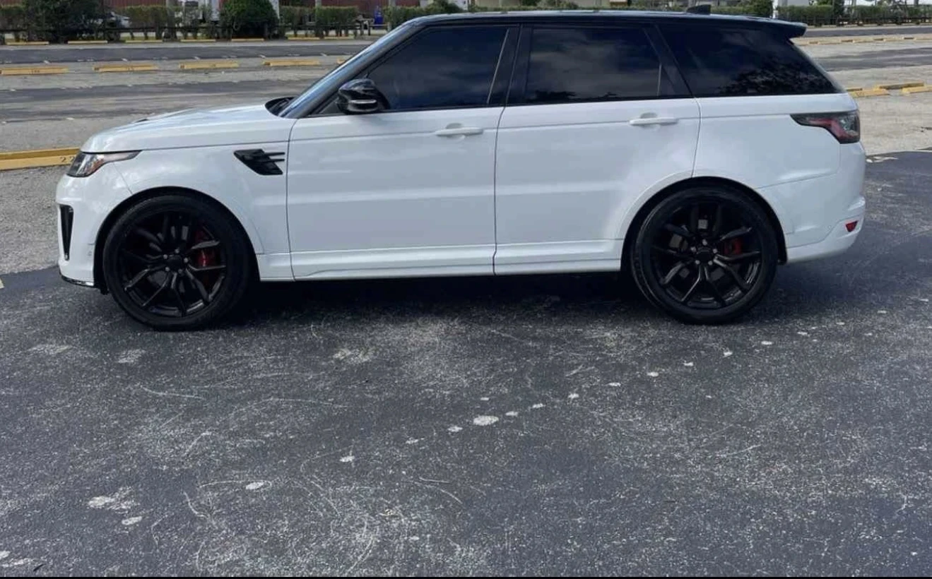 Land Rover Range Rover Sport Range Rover Sport SVR Carbon* Panorama* Meridian - изображение 5