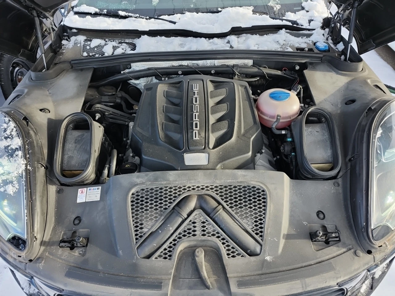 Porsche Macan CARFAX* АВТОФИНАНСИРАНЕ БЕЗ ПЪРВОНАЧАЛНА ВНОСКА - изображение 9