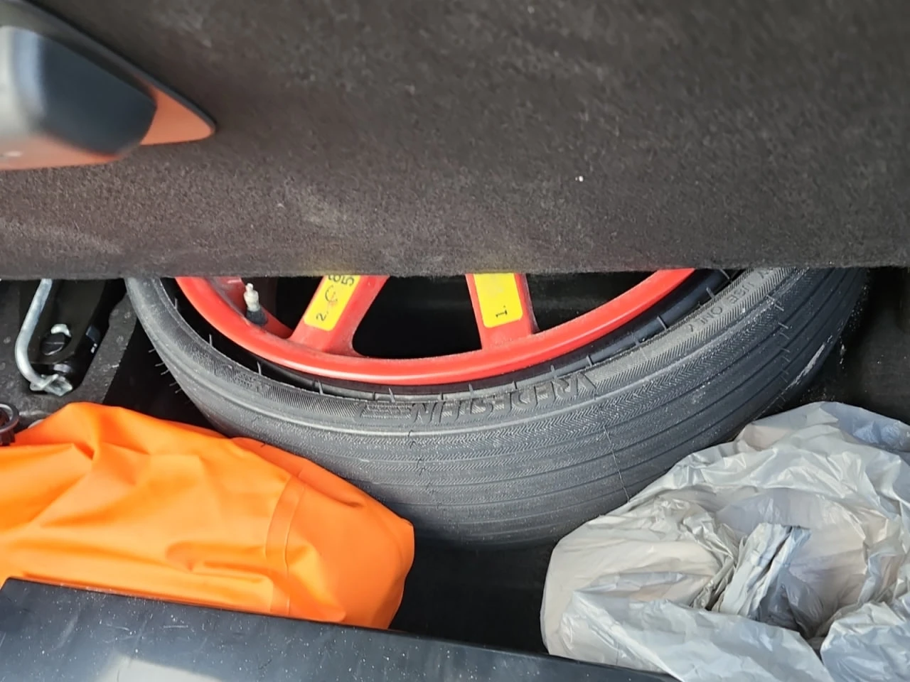 Porsche Macan CARFAX* АВТОФИНАНСИРАНЕ БЕЗ ПЪРВОНАЧАЛНА ВНОСКА - изображение 8