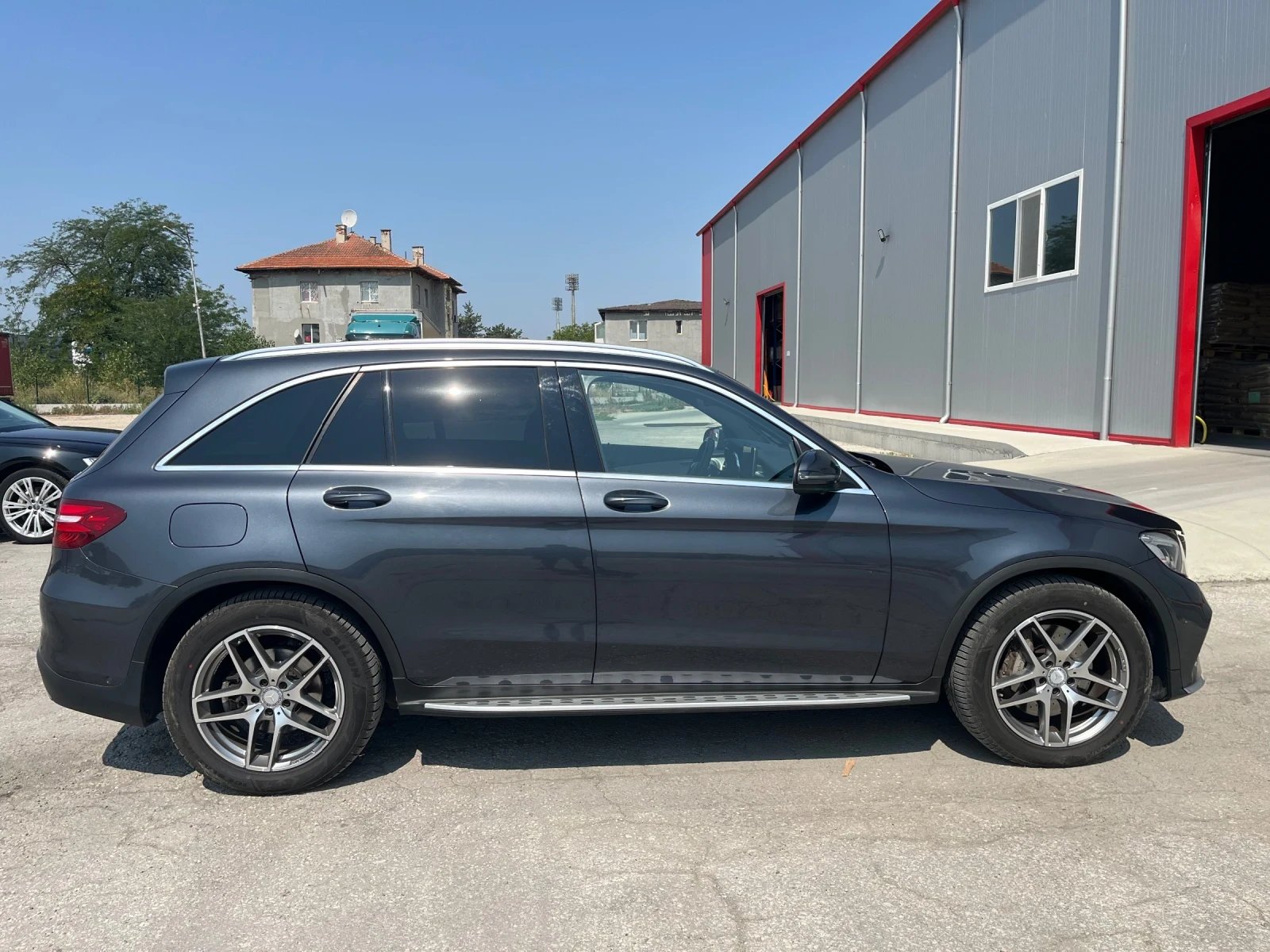 Mercedes-Benz GLC 220 Glc 220d 4 matik AMG line 9 G tronik 147000км - изображение 6