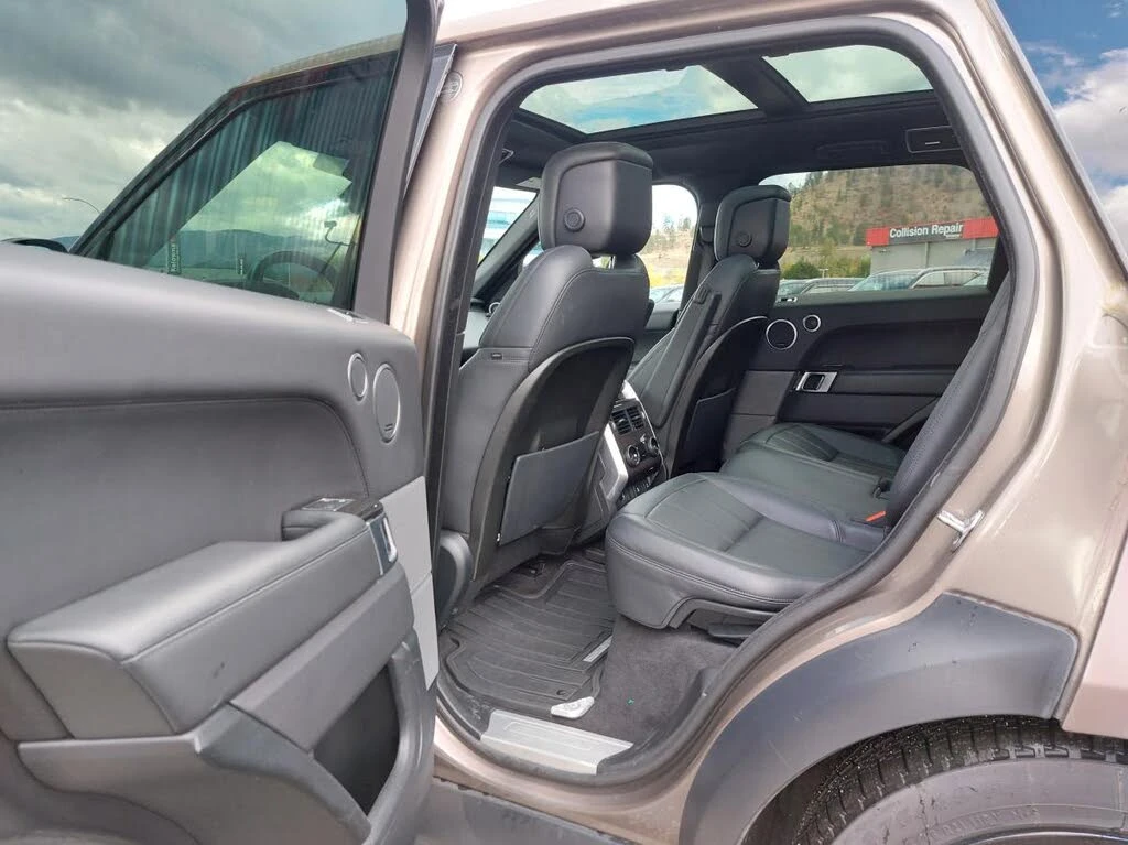 Land Rover Range Rover Sport V8 SUPERCHARGED DYNAMIC 4WD - изображение 8