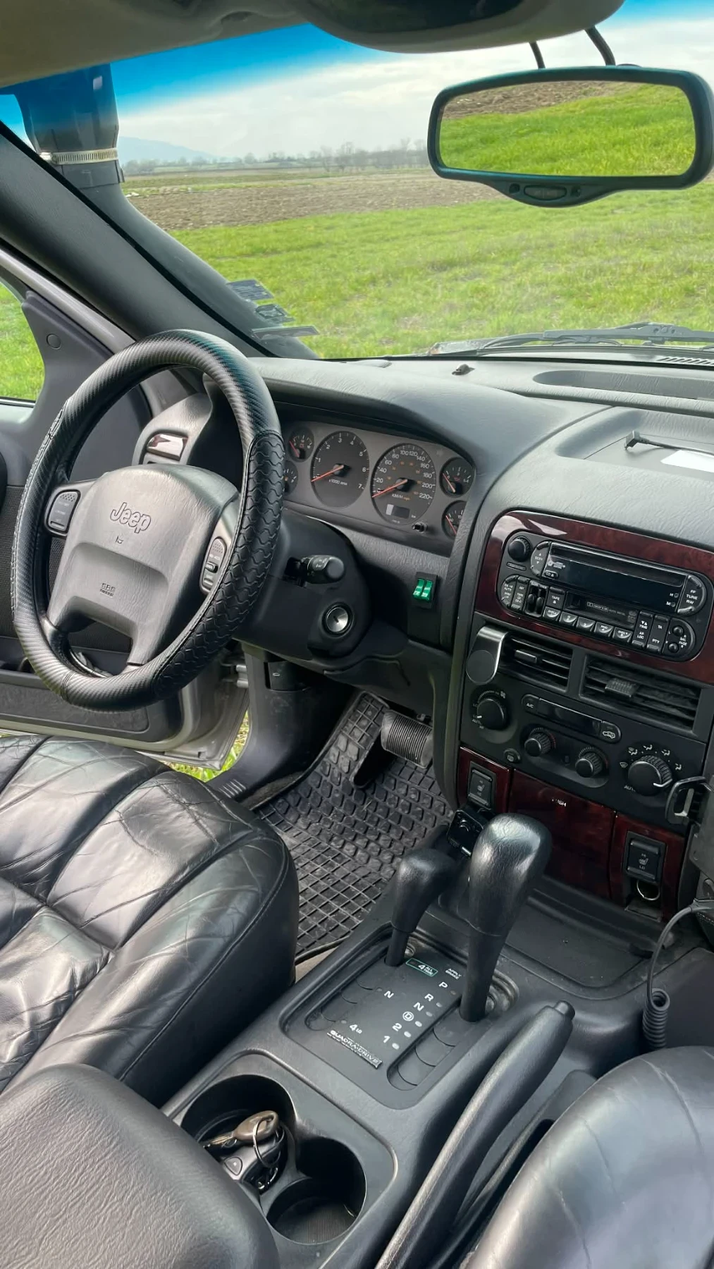 Jeep Grand cherokee 4.7, снимка 7 - Автомобили и джипове - 53990546