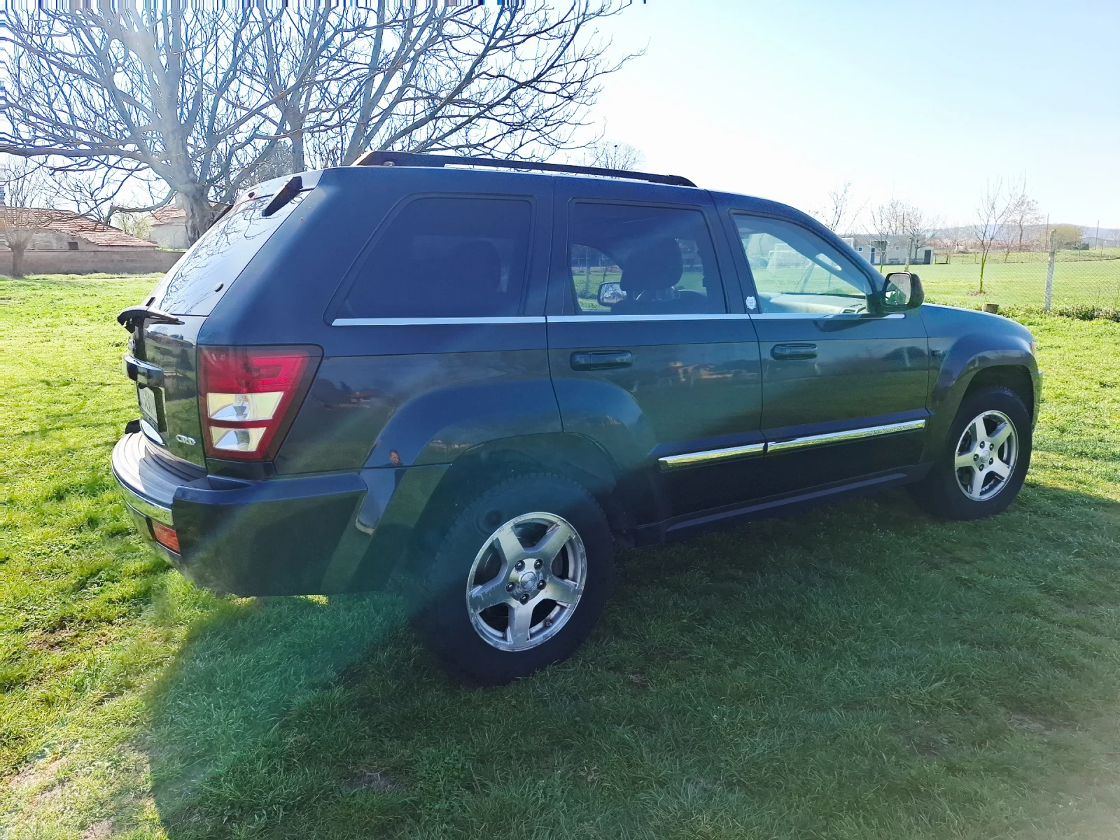 Jeep Grand cherokee, снимка 3 - Автомобили и джипове - 54111571