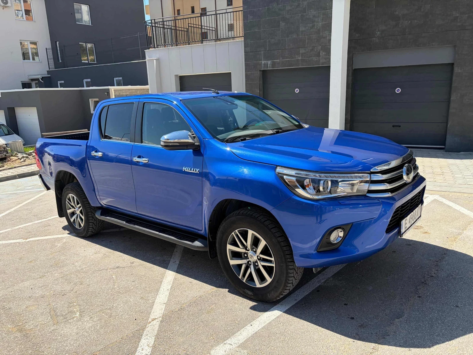 Toyota Hilux, снимка 2 - Автомобили и джипове - 54113757
