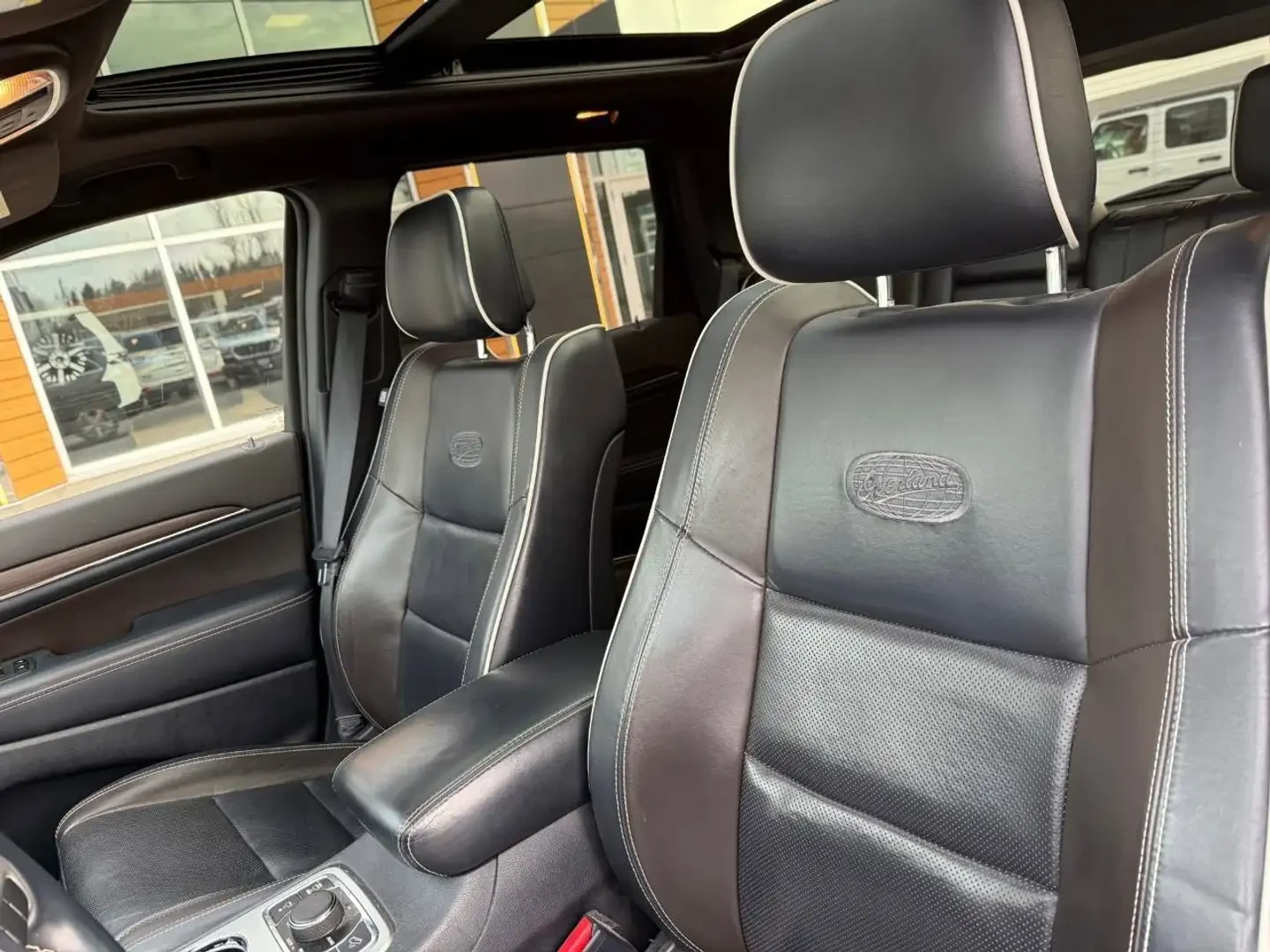 Jeep Grand cherokee 4WD* Overland* ����* ��������* ���������* �������  | Mobile.bg � ����������� 11