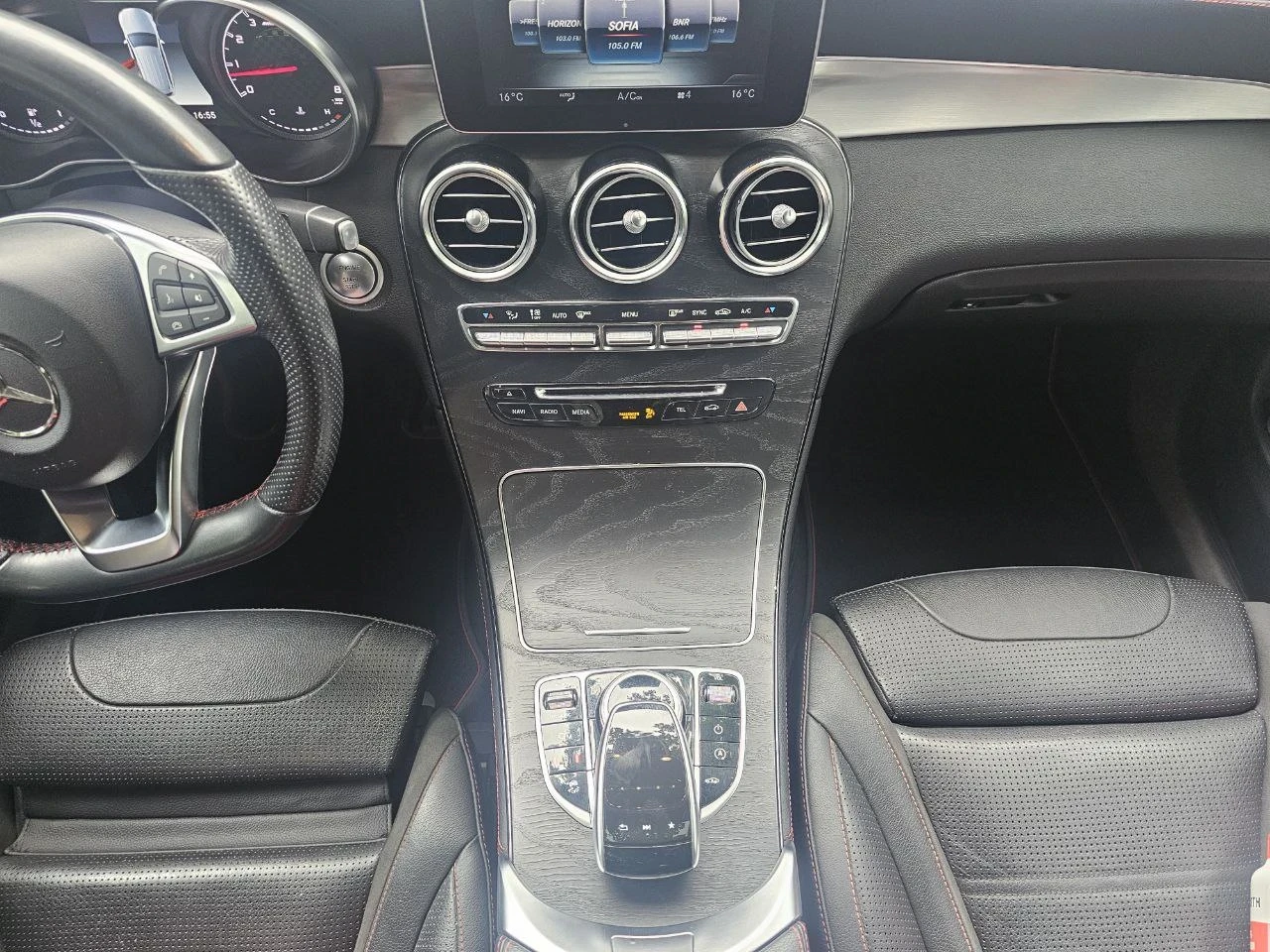 Mercedes-Benz GLC 43 AMG 4.3 AMG, снимка 9 - Автомобили и джипове - 54463711