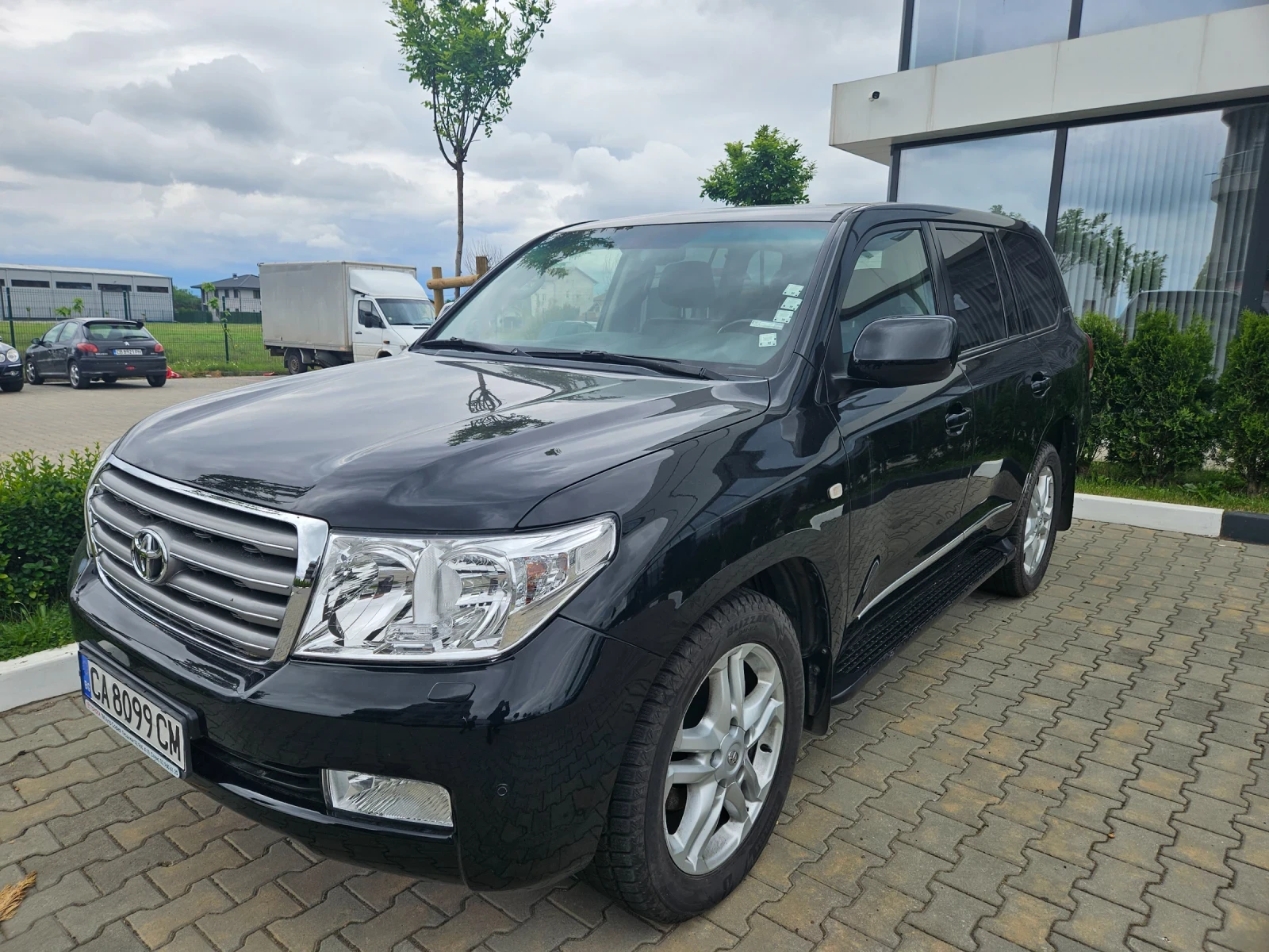 Toyota Land cruiser V8, 60th Anniversary, снимка 2 - Автомобили и джипове - 55009501