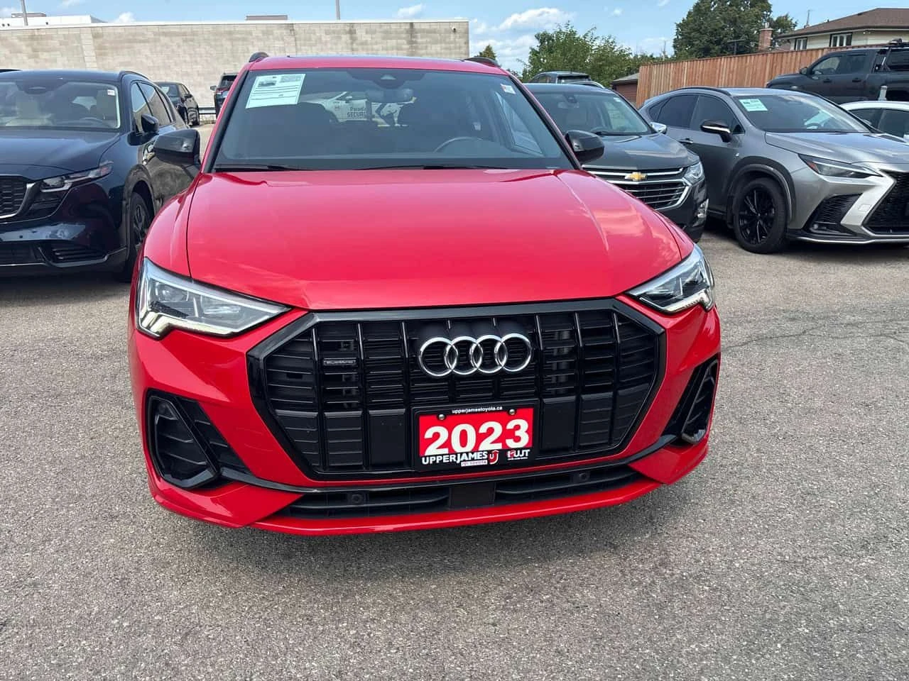 Audi Q3 Progressiv / DISTRONIC / MATRIX / CARFAX, снимка 6 - Автомобили и джипове - 55632498