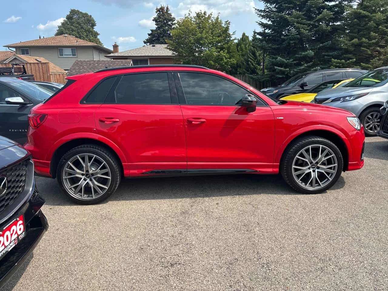 Audi Q3 Progressiv / DISTRONIC / MATRIX / CARFAX, снимка 3 - Автомобили и джипове - 55632498