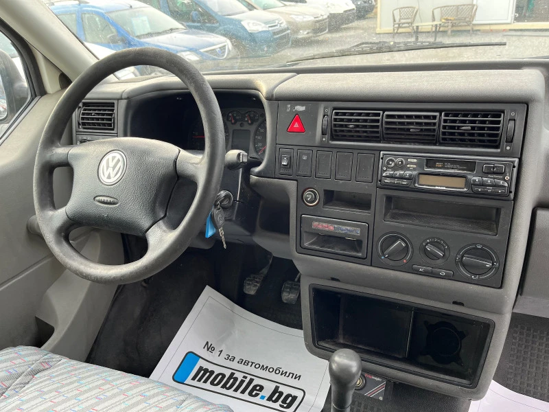 VW T4 2.5TD 88к.с Климатик, снимка 10 - Бусове и автобуси - 40665123