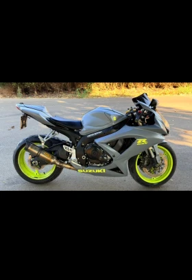Suzuki Gsxr Suzuki gsxr 600 .k-9 L-0