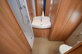 Каравана Sprite Cruzer 460SR !!!УНИКАТ!!!, снимка 15