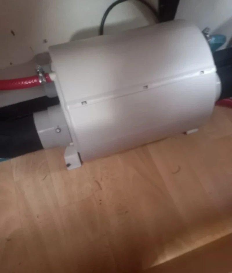 Каравана Hobby Delux, снимка 8 - Каравани и кемпери - 52122843