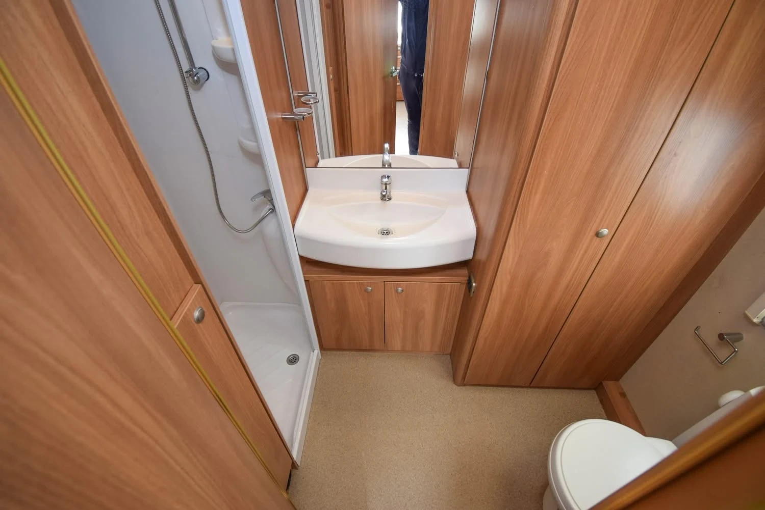 Каравана Sprite Cruzer 460SR !!!УНИКАТ!!!, снимка 15 - Каравани и кемпери - 54366548