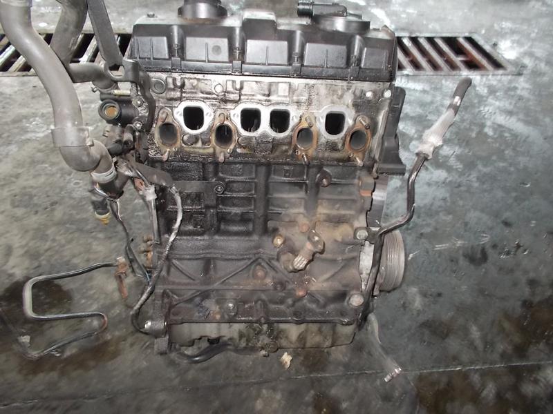 Двигател за VW Golf, снимка 2 - Части - 28975960