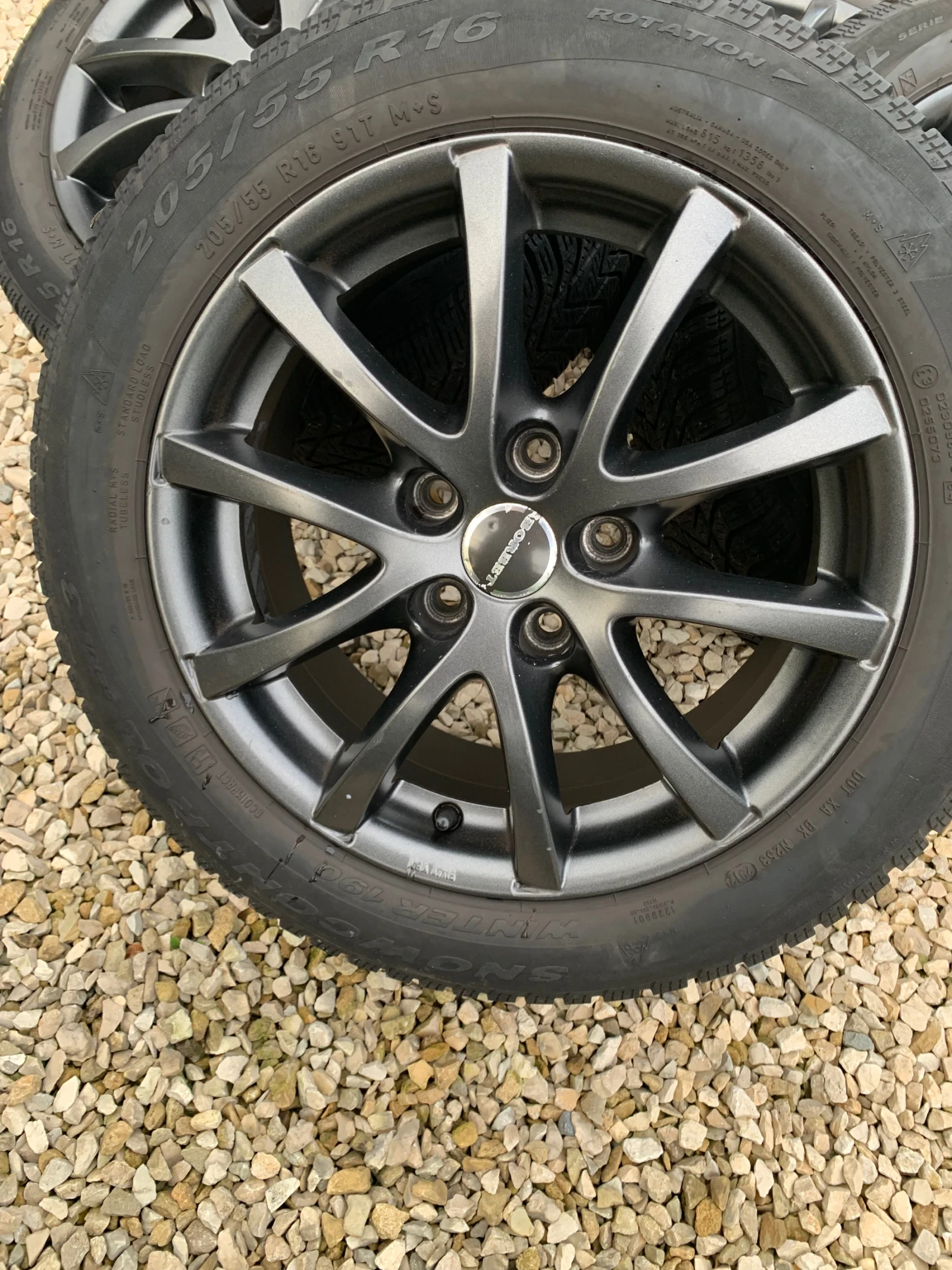 ���� � ������ 205/55R16 | Mobile.bg � ����������� 3