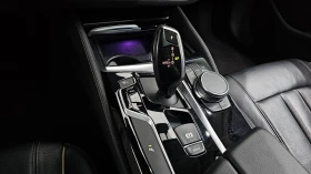 BMW 520 BLIND SPOT* HUD* ЕЛ. БАГАЖНИК* ЛЮК* КРАЙНА ЦЕНА, снимка 9