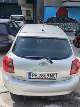 Toyota Auris 1.4 бензин с ГАЗ, снимка 5