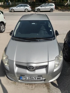 Toyota Auris 1.4 бензин с ГАЗ, снимка 6