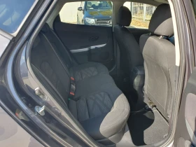 Kia Ceed // | Mobile.bg    13