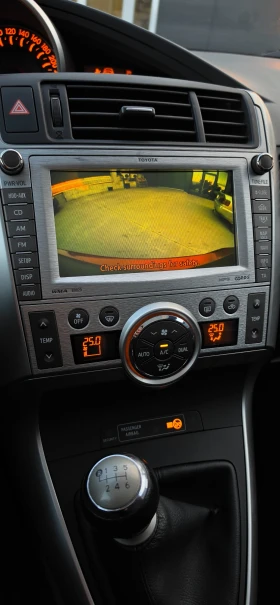 Toyota Verso 1.8, всички екстри, ТОП | Auto.bg — изображение 6