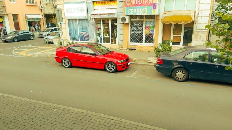 BMW 320, снимка 3 - Автомобили и джипове - 46698525