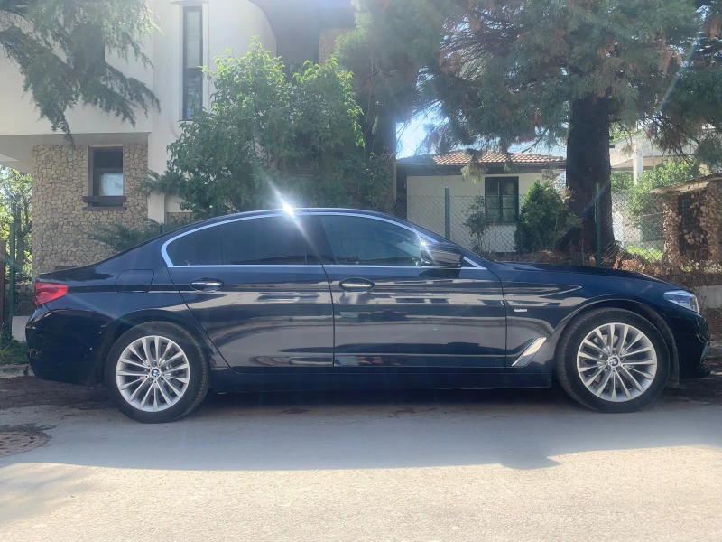 BMW 520 Xdrive Luxury Line, снимка 1 - Автомобили и джипове - 47389184