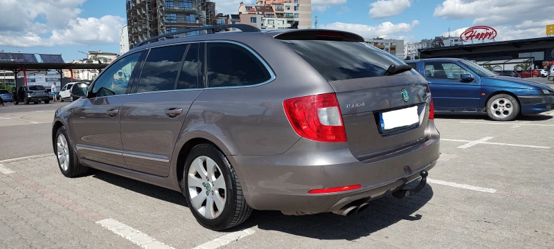 Skoda Superb 1.8 TSI 4x4 160 к.с., снимка 4 - Автомобили и джипове - 47919883