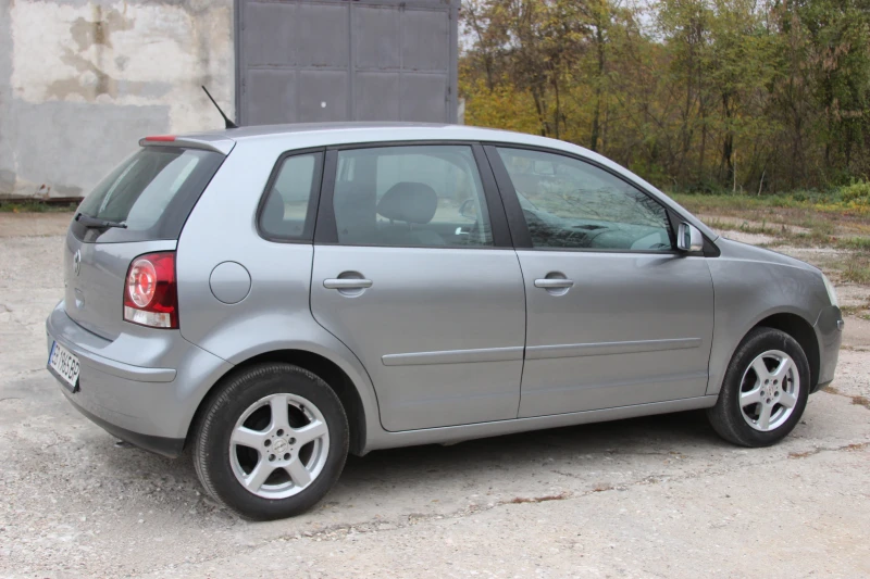 VW Polo, снимка 8 - Автомобили и джипове - 47824392