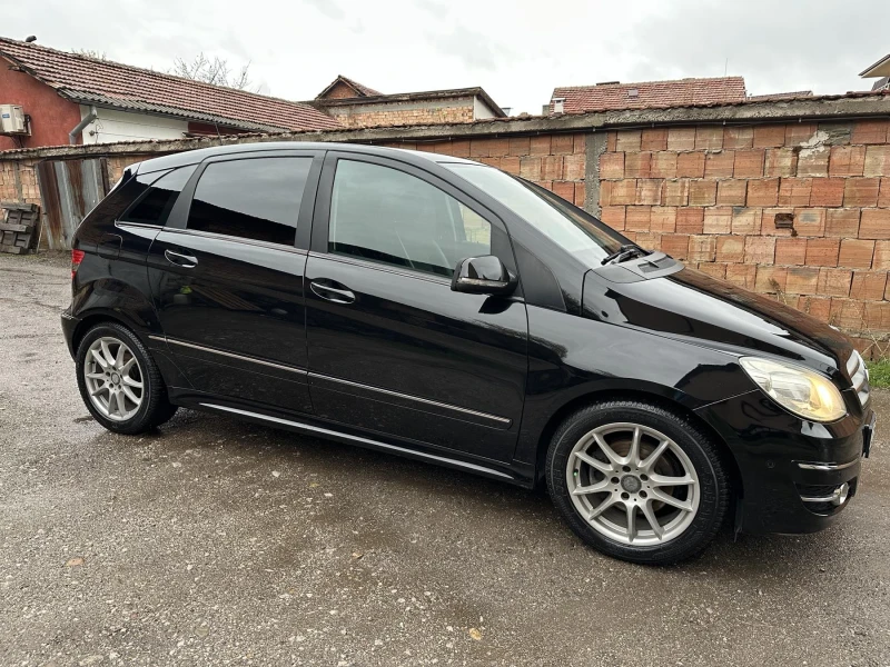 Mercedes-Benz B 200, снимка 11 - Автомобили и джипове - 52527535