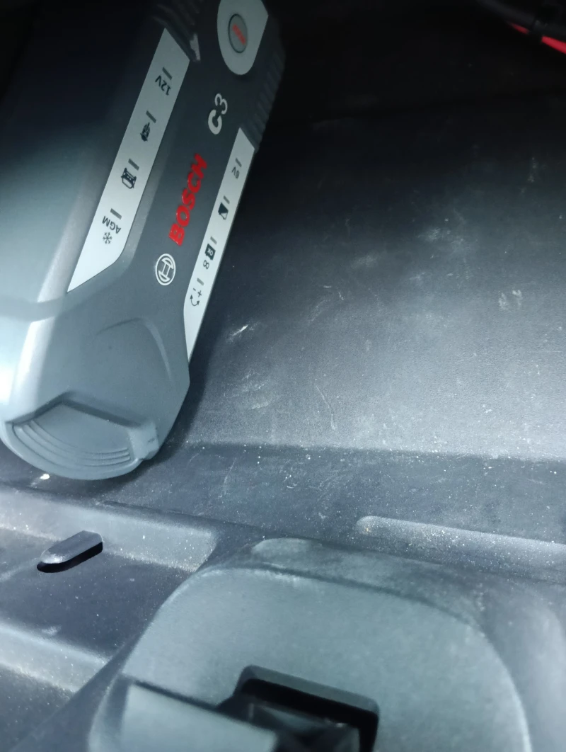 Dacia Lodgy 1.6 LPG PRESTIGE, снимка 17 - Автомобили и джипове - 51684365