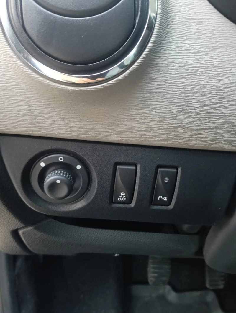 Dacia Lodgy 1.6 LPG PRESTIGE, снимка 6 - Автомобили и джипове - 51684365