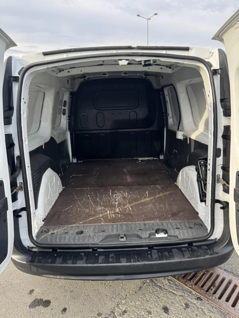 Renault Kangoo Maxi, снимка 5 - Автомобили и джипове - 51956631