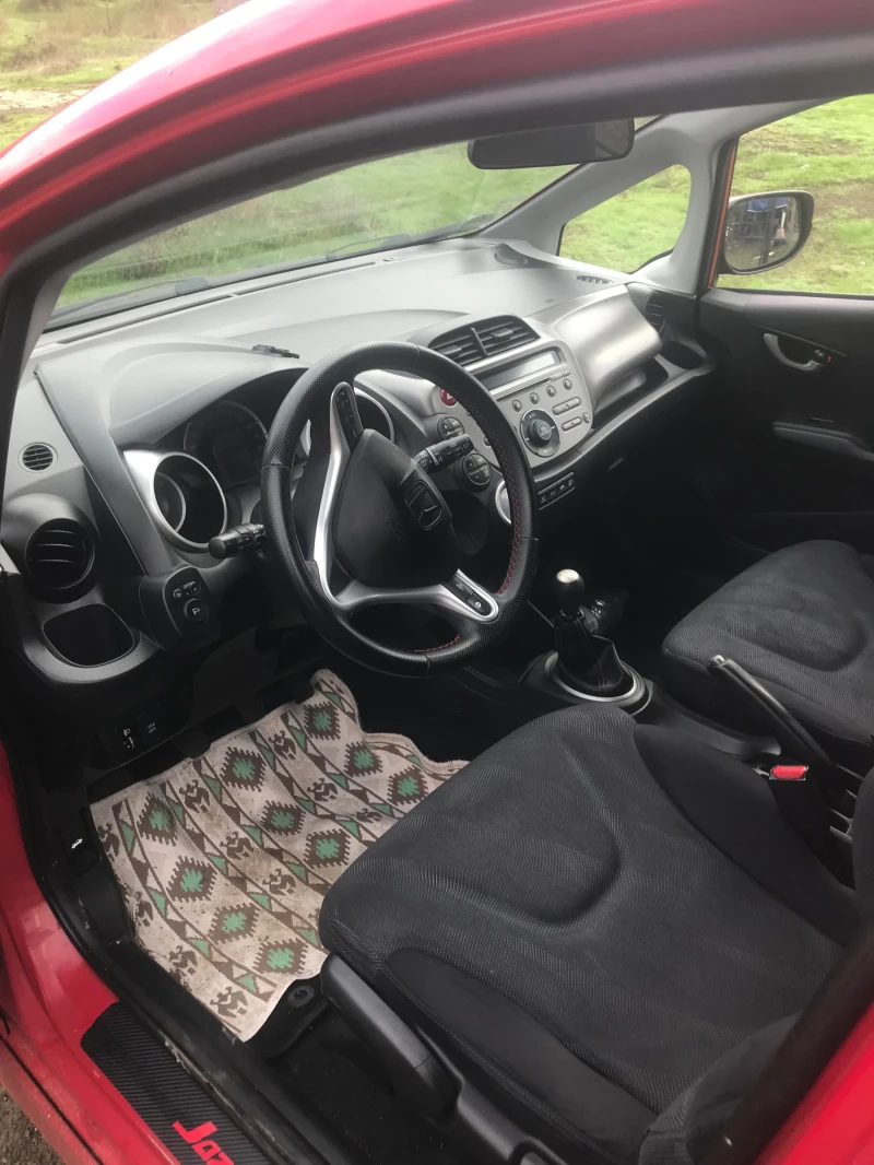 Honda Jazz 1.4, снимка 5 - Автомобили и джипове - 52112876