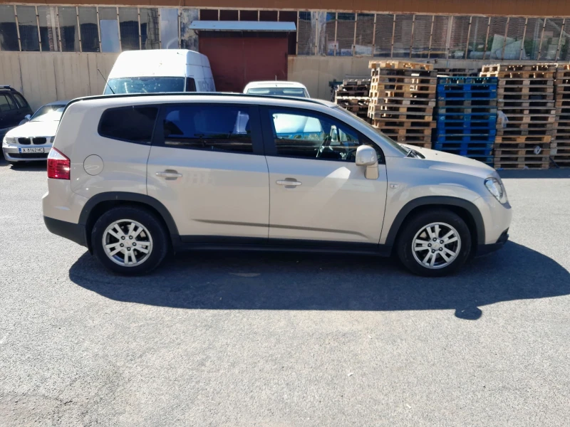 Chevrolet Orlando 2.0D 163к.с. АВТОМАТИК, снимка 3 - Автомобили и джипове - 52532445