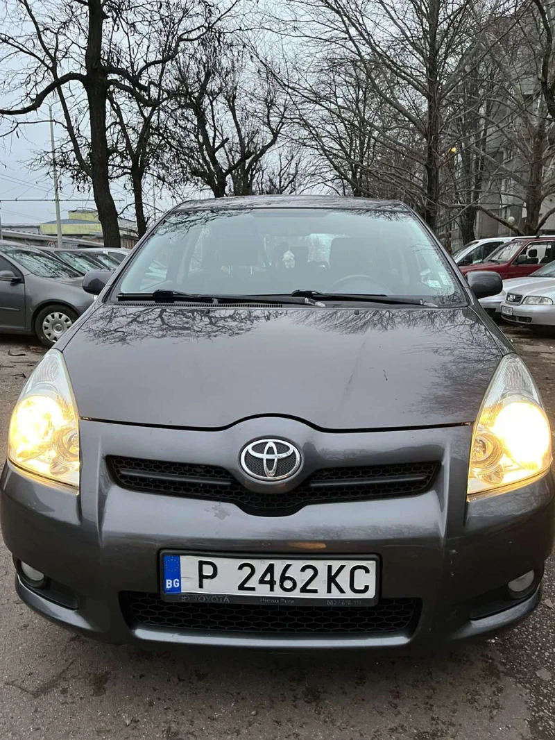 Toyota Verso, снимка 5 - Автомобили и джипове - 52792347