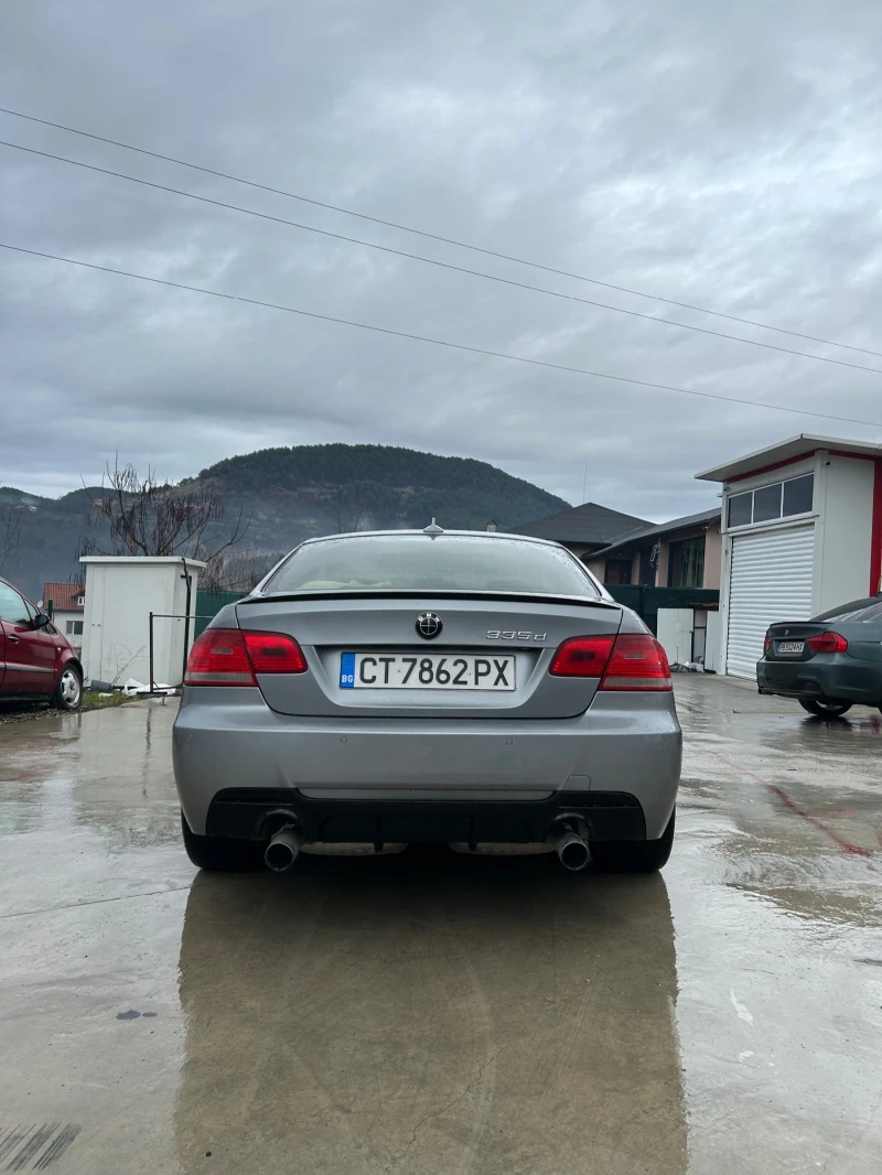 BMW 335 Купе, снимка 2 - Автомобили и джипове - 53063624