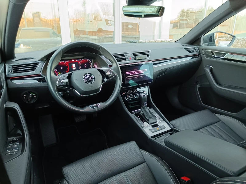 Skoda Superb 2.0 TDI | L&K | 4x4, снимка 10 - Автомобили и джипове - 53134147